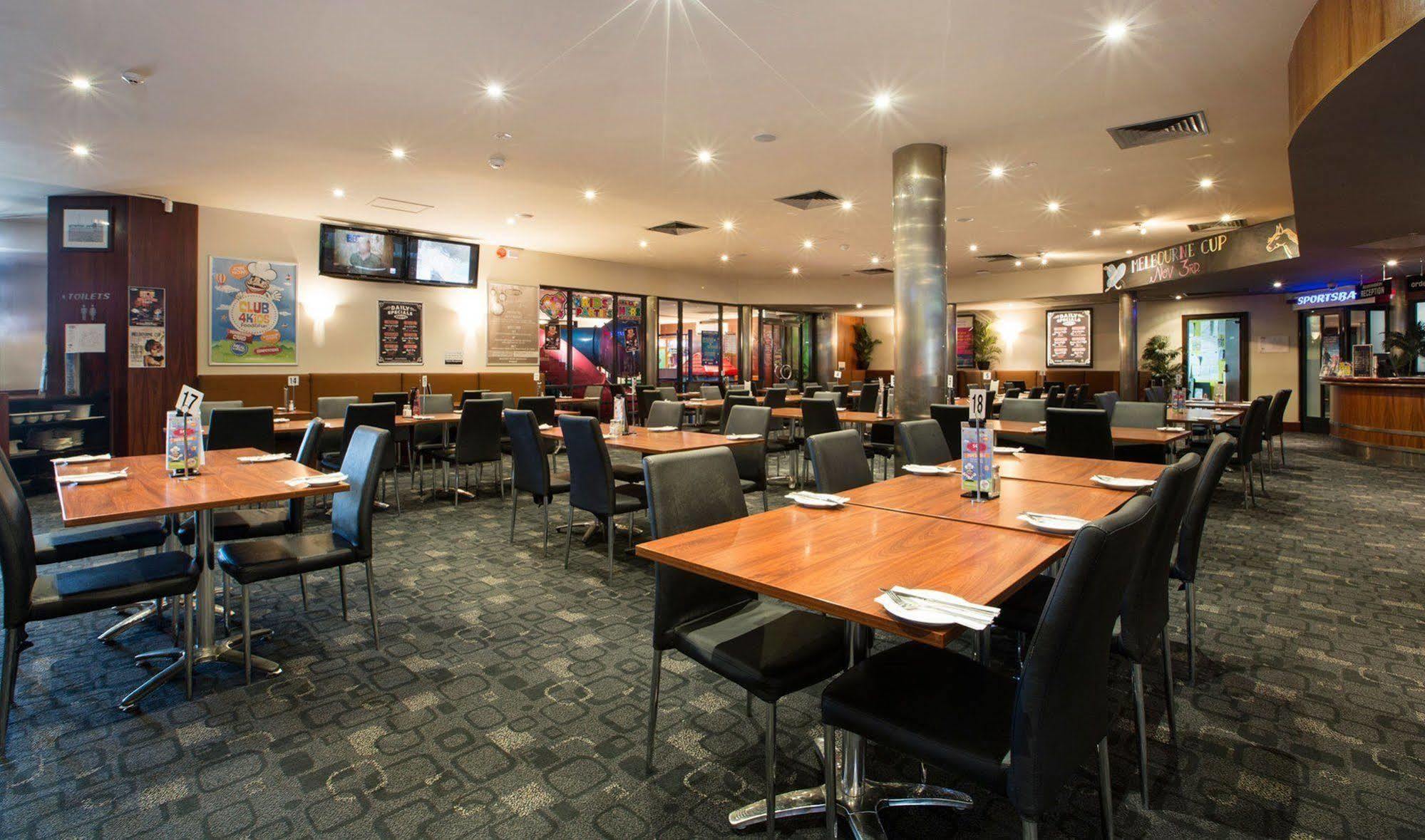 Nightcap At Playford Tavern Elizabeth Exterior photo